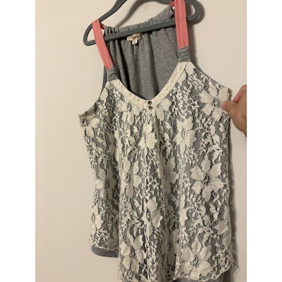 Women's Floral Blouse rewind  Size Medium Lightweight Top Loft Sleeveless Blouse - Picture 4 of 6